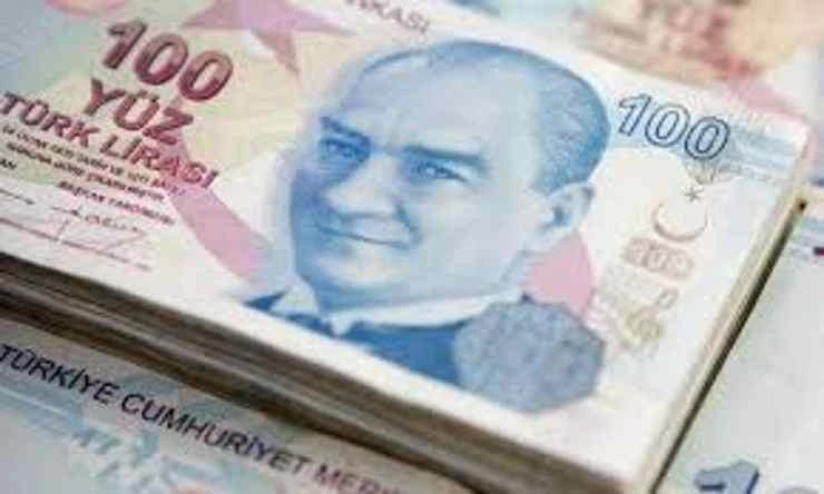 Μαύρη Δευτέρα για την Τουρκία: Ξέφρενη κατρακύλα της λίρας